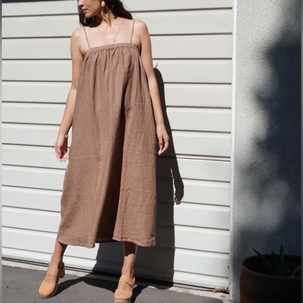 Filosofia Leah Dress in Wheat - size medium - Picture 3 of 12